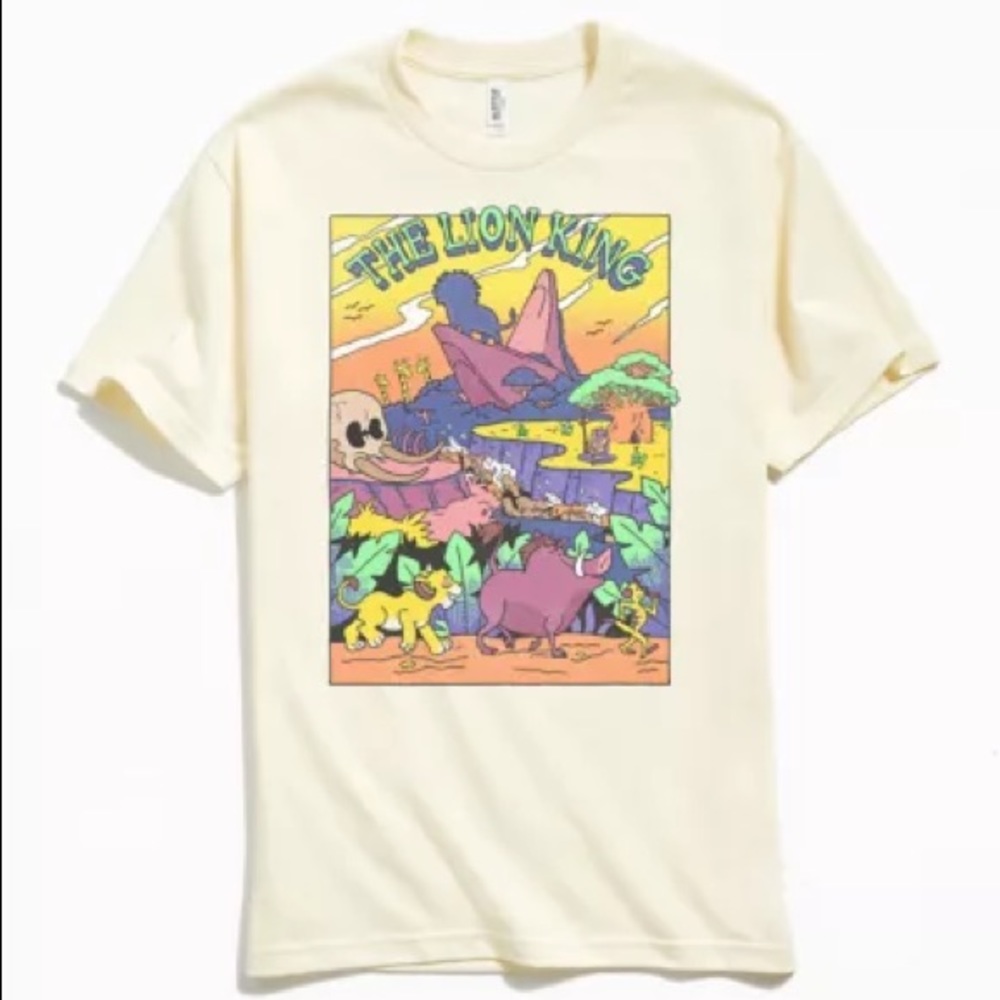 ADORABLE URBAN OUTFITTERS LION KING GRAPHIC TEE 🦁👑